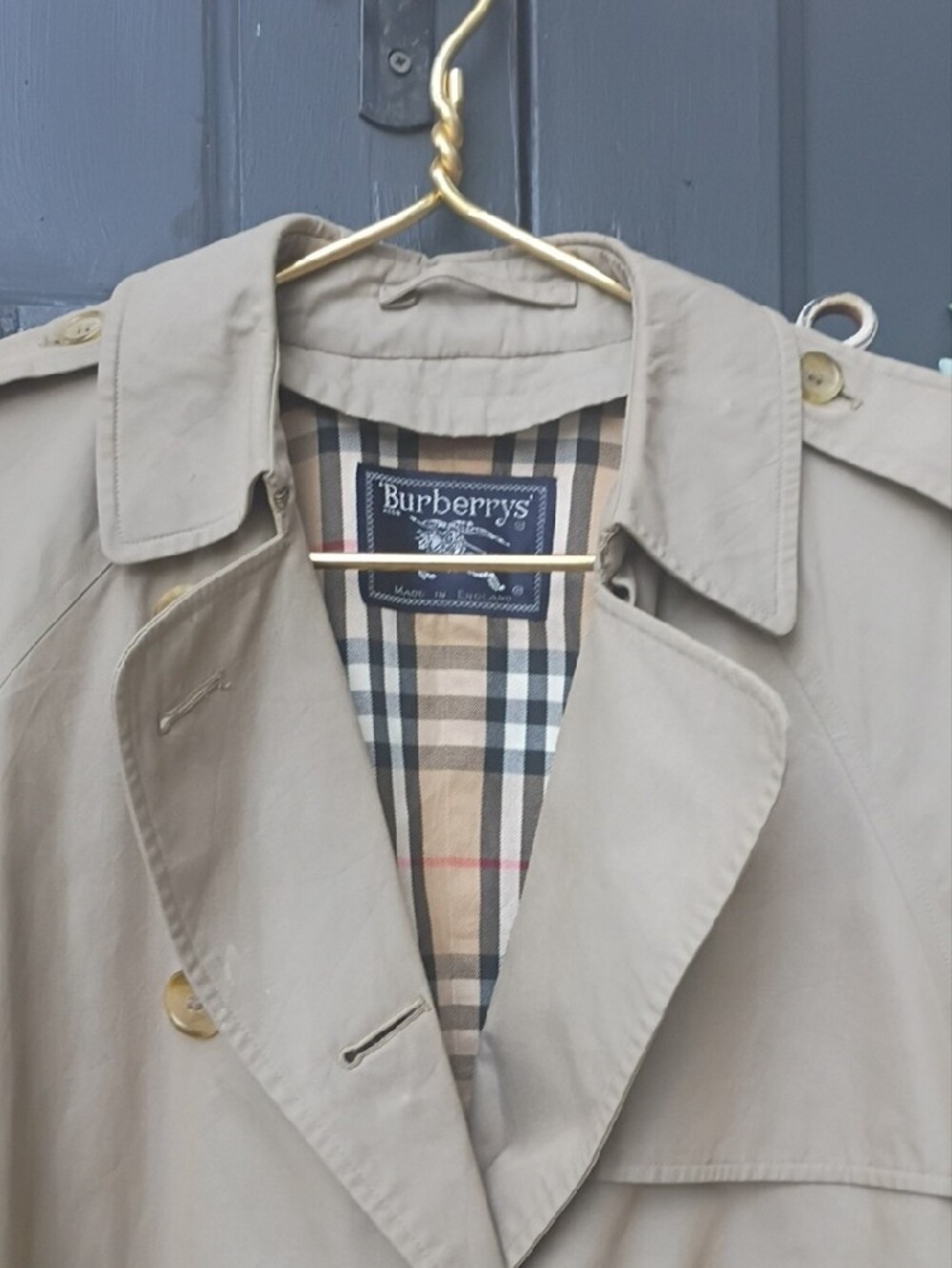 Burberry Beige Double-Breasted Trench Coat - Picture 2 of 10